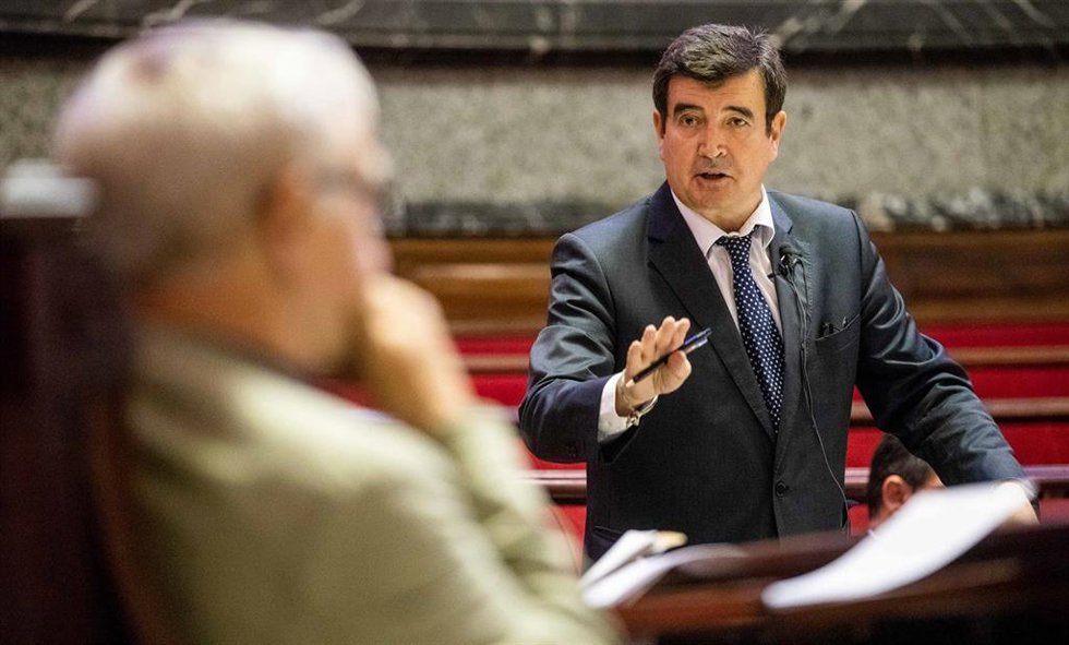 Archivo - El portavoz de Ciudadanos (Cs) en el Ayuntamiento de Valncia, Fernando Giner, en una imagen de archivo. 