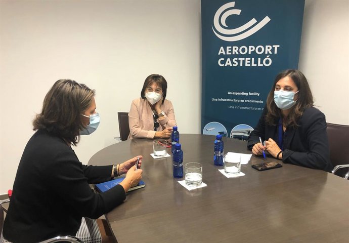 Reunión de Blanca Marín, y la cónsul de Rumanía en Castellón, Irina Marin