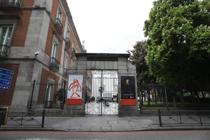 Archivo - Entrada al Museo Thyssen-Bornemisza tras la desconvocatoria del parón cultural de este fin de semana por la promesa de la portavoz del Ejecutivo, María Jesús Montero, de estudiar las singularidades de este sector para que puedan beneficiarse d