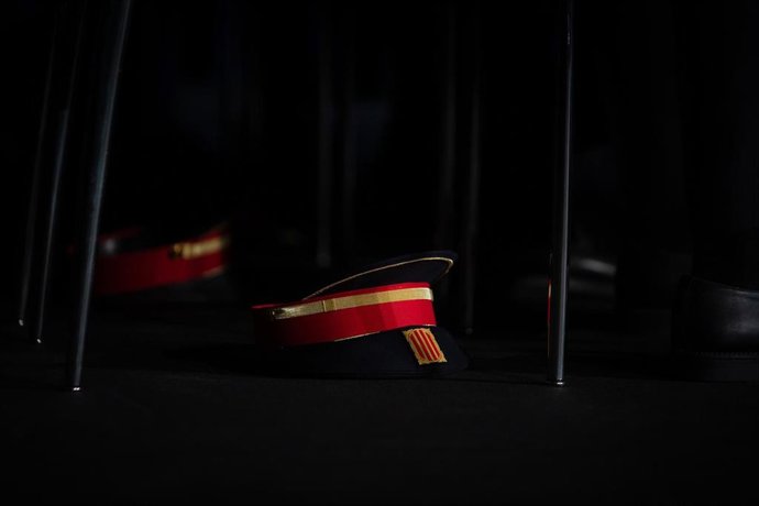 Una gorra de un agente de los Mossos d'Esquadra.