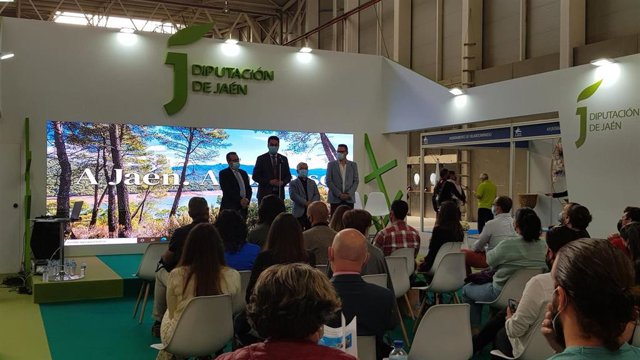 Presentación de iniciativas innovadoras en Tierra Adentro.