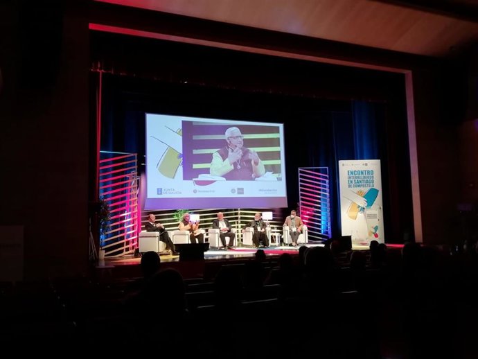 Mesa redonda en el III Encuentro Interreligioso en Santiago de Compostela
