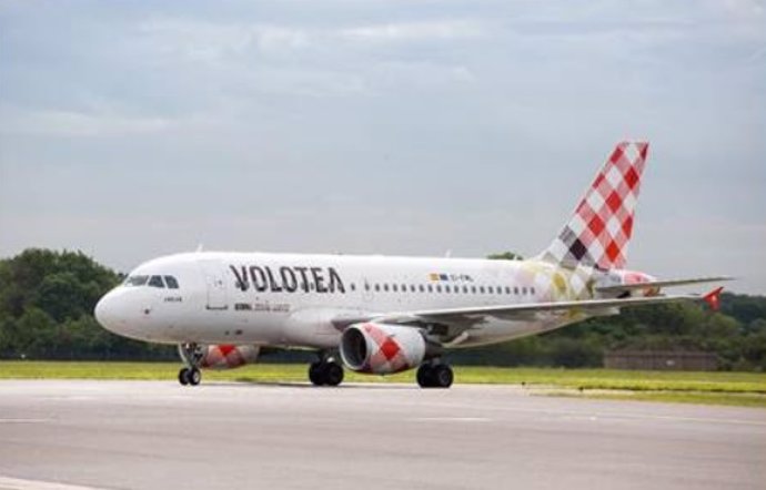 Archivo - Avión de Volotea.