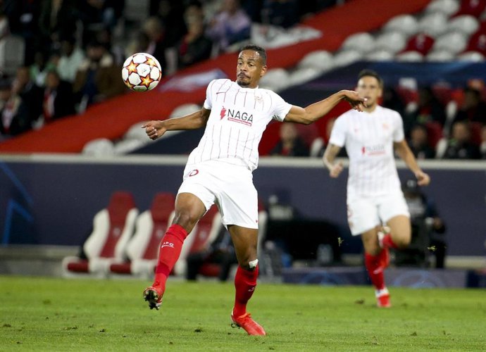 Fernando Reges con el Sevilla FC