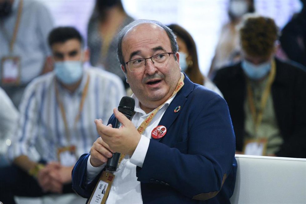 El ministro de Cultura y Deporte, Miquel Iceta, en el encuentro Entre Socialistas en el 40 Congreso Federal del PSOE.