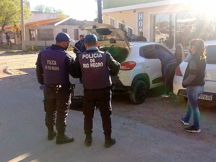 Policía en Río Negro, Argentina
