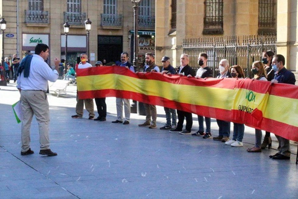 Concentración de Vox en San Sebastián