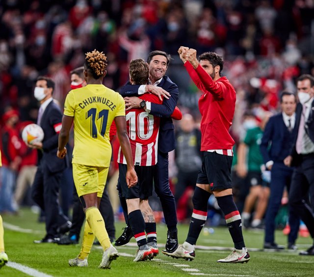 Iker Muniain celebra el gol del triunfo del Athletic ante el Villarreal