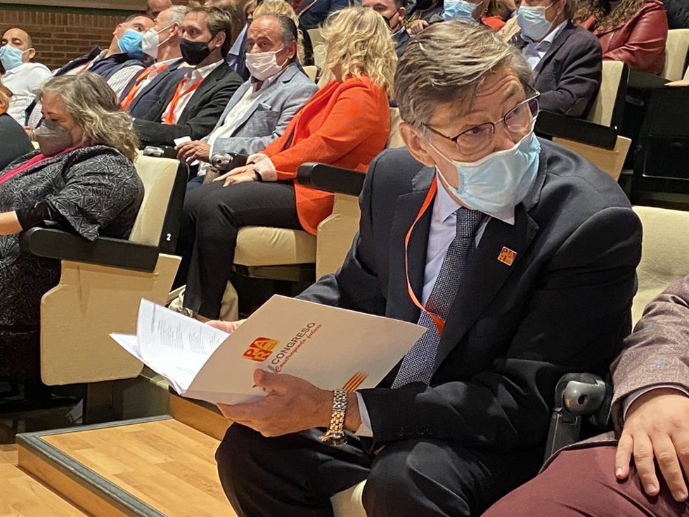 El presidente del PAR, Arturo Aliaga, durante el XV Congreso de su partido, en la Feria de Zaragoza.