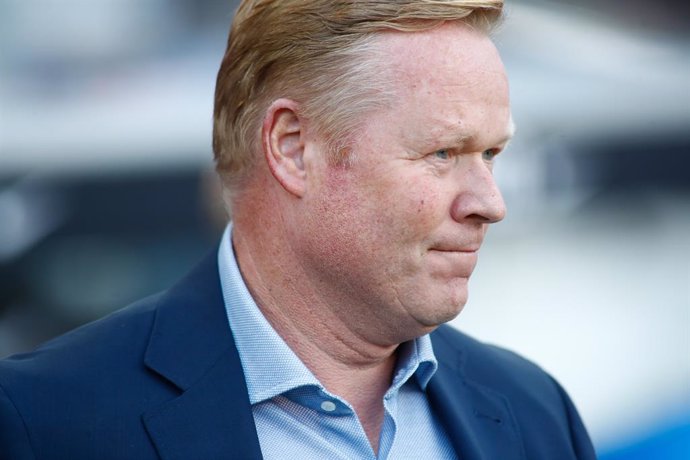 Ronald Koeman, coach of FC Barcelona, looks on during the spanish league, La Liga Santander, football match played between FC Barcelona and Real Madrid at Camp Nou stadium on October 24, 2021, in Barcelona, Spain.