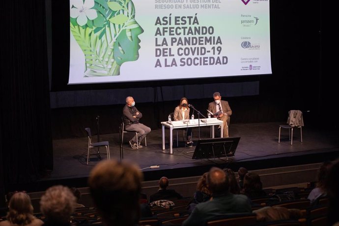 Imagen de la VII Jornada sobre Seguridad y Gestión del Riesgo en Salud Mental, bajo el título 'Así está afectando la pandemia del Covid-19 a la sociedad'.