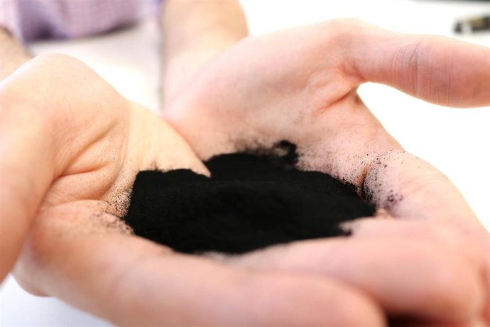 Archivo - Imagen de grafeno de uso cosmético