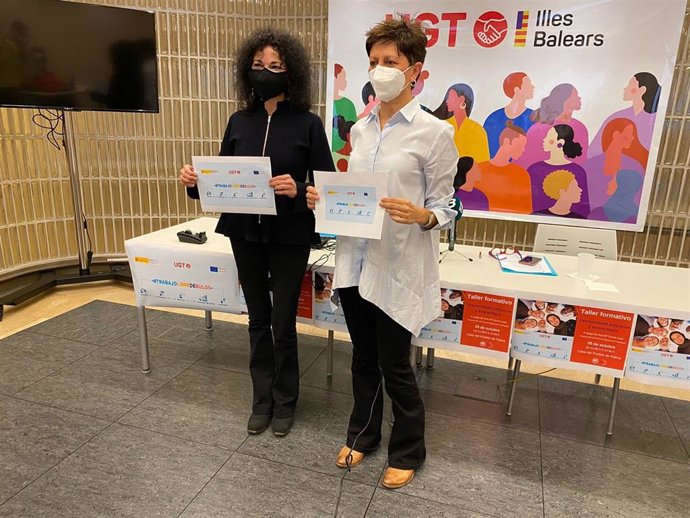 La vicesecretaria general de UGT Baleares y secretaria de Políticas Sociales e Igualdad, Xisca Garí, y la responsable del departamento de Migraciones, Ana María Corral.