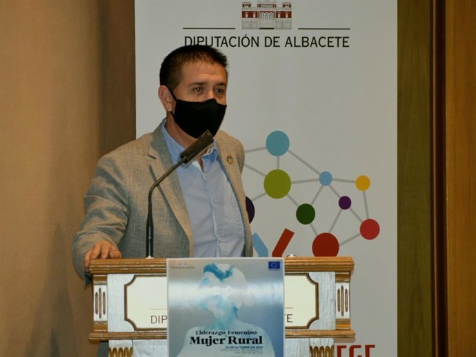 El presidente de la Diputación de Albacete, Santiago Cabañero