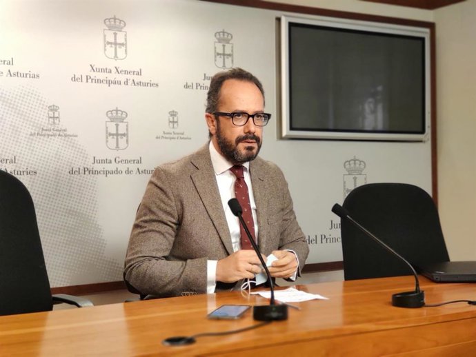 El portavoz de Vox en la Junta General, Ignacio Blanco.