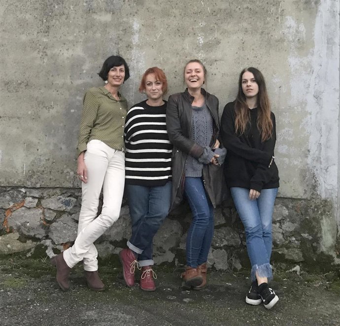 Artistas que participan el miércoles en el concierto 'Entre nosotras'.