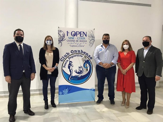 Presentación del I Open de Pesca Mar-Costa Ciudad de Huelva.