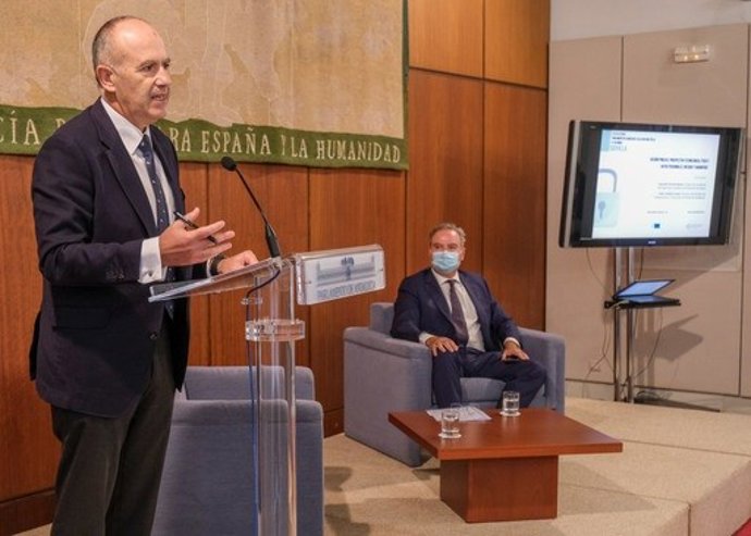 Encuentro 'Acción Pública, prospectiva tecnológica, ética y datos personales: riesgos y garantías'