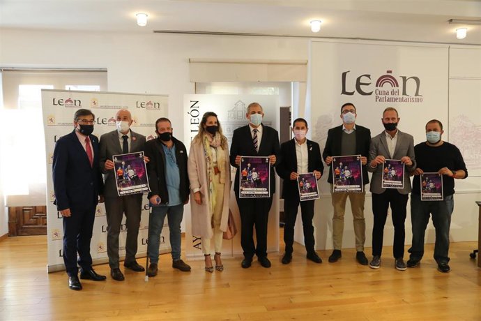 Presentación del primer partido internacional de balonmano en silla de ruedas de la selección española en León