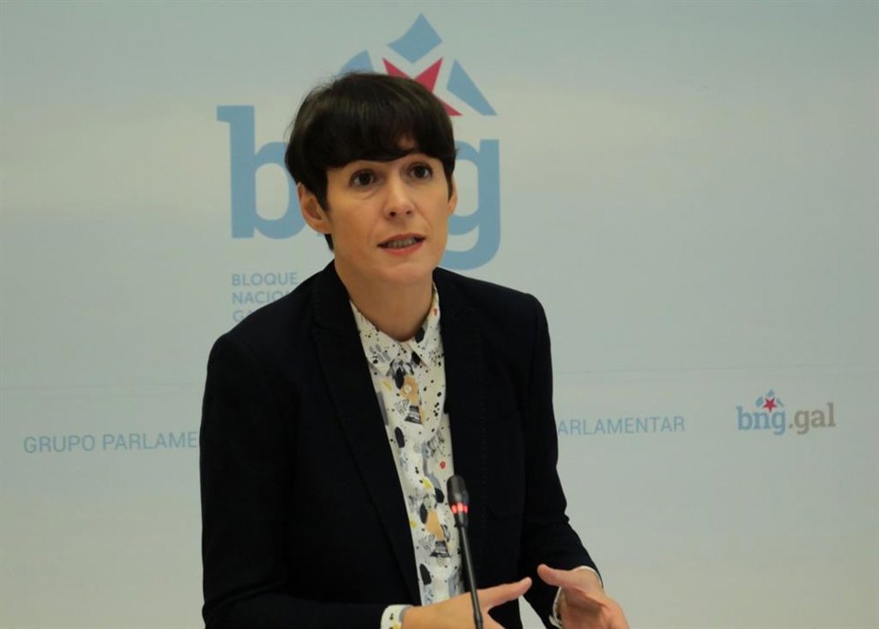 La portavoz nacional del BNG, Ana Pontón, en rueda de prensa en el Parlamento de Galicia