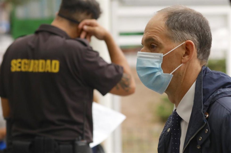 Archivo - El exinspector de la Unidad de Delincuencia Económica y Fiscal (UDEF) de la Policía Nacional que investigó la Gürtel, Manuel Morocho, a su llegada a los Juzgados de Plaza Castilla para declarar en el marco de la trama Gürtel, a 14 de septiembr