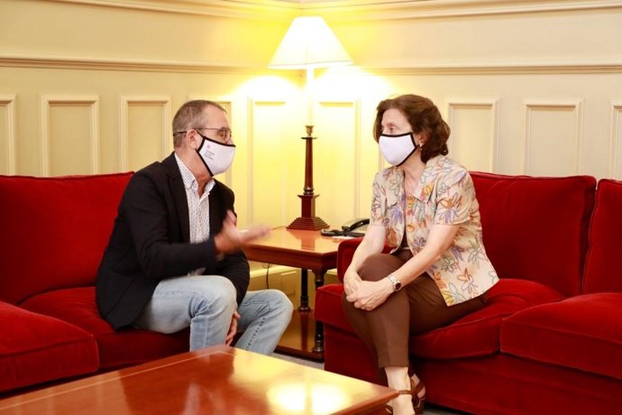 Archivo - El Govern aprueba ayudas a entidades del tercer sector para combatir la pobreza energética