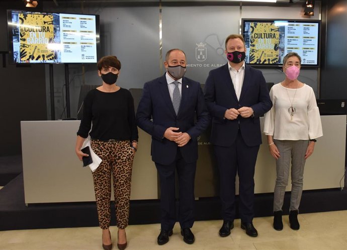 El alcalde de Albacete, Emilio Sáez.