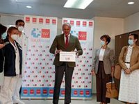 Comunidad propone mejoras salariales para personal de centros de salud de hasta 730 euros al mes para médicos de familia