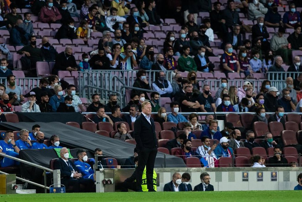 Ronald Koeman, head coach of FC Barcelona, looks on during the UEFA Champions League, football match played between FC Barcelona and Dinamo de Kiev at Camp Nou stadium on October 20, 2021, in Barcelona, Spain.