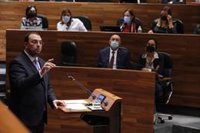 Barbón (PSOE) garantiza a IU que su alianza sigue vigente