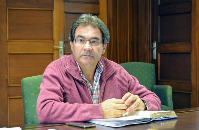 Archivo - El consejero de Agricultura, Ganadería y Pesca del Cabildo de La Palma, José Adrián Hernández