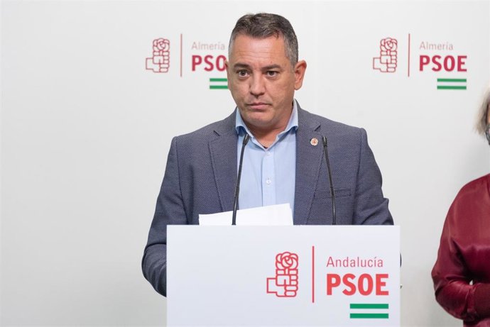 Archivo - El diputado nacional del PSOE Indalecio Gutiérrez