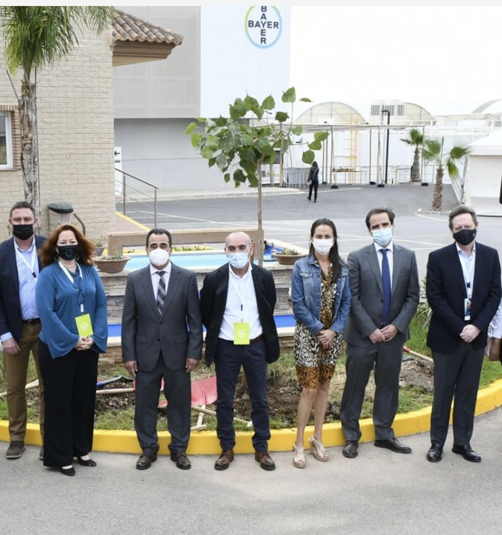 Inauguración del nuevo centro Bayer en Almería