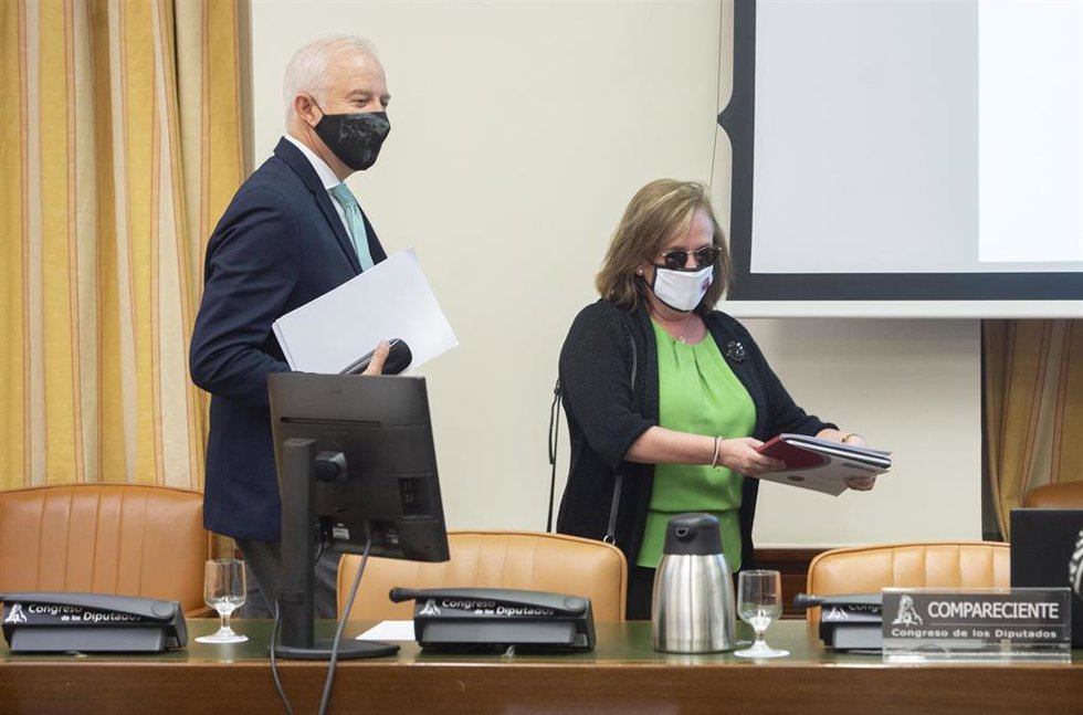 Archivo - La presidenta de la AIReF, en el Congreso de los Diputados, en una foto de archivo.