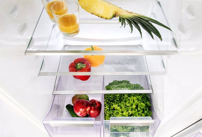 Archivo - Electrolux crea el primer frigorífico hecho de bioplástico