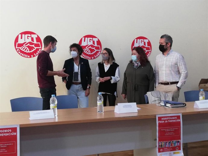 Presentación de RUGE en Castilla y León con presencia de Magaldi y de Rafi Romero