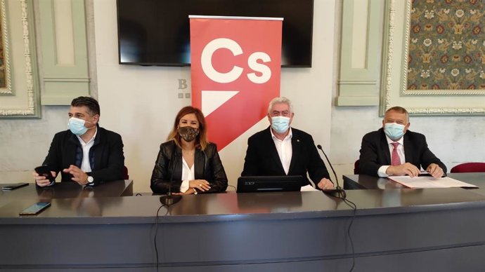 Cs acusa al PSOE de montar una "cortina de humo" con la reversión del HUBU.