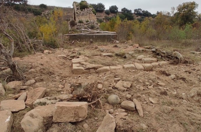 Diputación de Álava continúa con las obras de conservación del Puente Mantible con una inversión de 33.000 euros