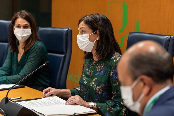 La consejera de Igualdad, Justicia y Políticas Sociales, Beatriz Artolazabal, ha presentado este miércoles en el Parlamento Vasco el   Proyecto de Ley de Memoria Histórica y Democrática de Euskadi