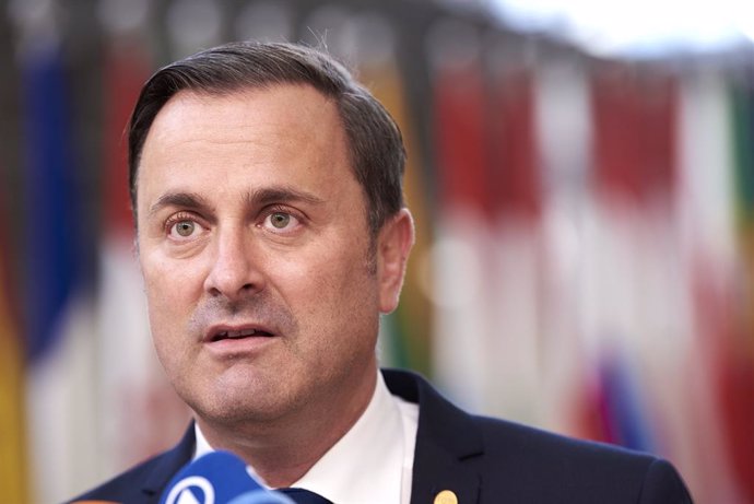 22 October 2021, Belgium, Brussels: Prime Minister of Luxembourg Xavier Bettel arrives for the second day of the European Union summit at the European Council. Photo: Eric Herchaft/BELGA/Pool/dpa