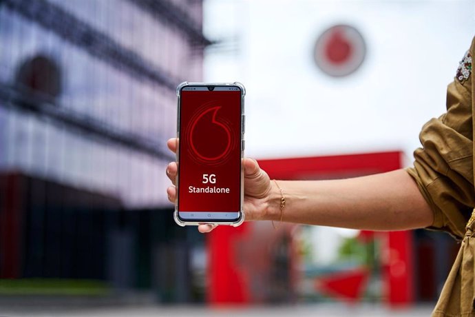 Archivo - Imagen del 5G standalone de Vodafone.