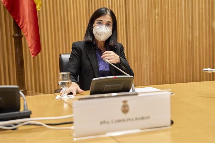 La ministra de Sanidad, Carolina Darias, participa en la inauguración de la jornada 'Prevención y vacunas, piedra angular de la sostenibilidad del sistema sanitario' en la sala Ernest Lluch del Congreso de los Diputados, a 21 de octubre de 2021, en Madr