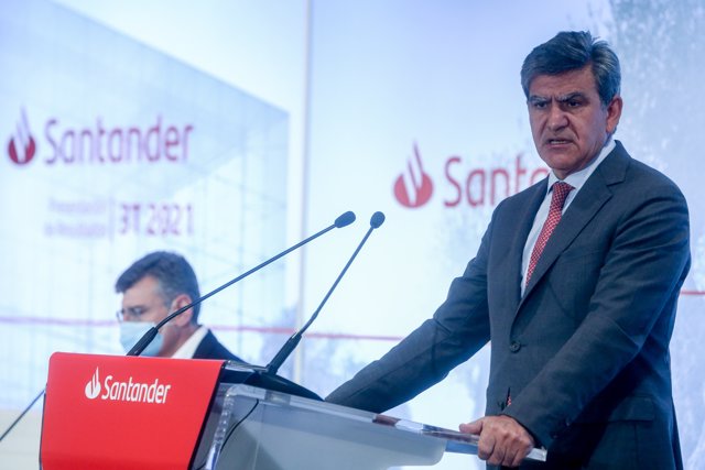 El consejero delegado del banco santader, José Antonio Álvarez Álvarez, interviene durante la presentación de los resultados correspondientes al tercer trimestre de 2021.