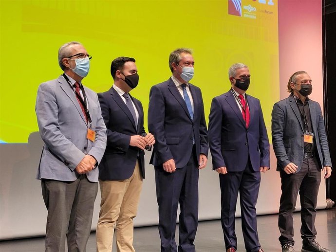 Apertura de las Jornadas de Vivienda Social de Sevilla