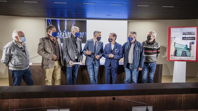 El Vicepresidente Y Consejero De Universidades, Igualdad, Cultura Y Deporte, Pablo Zuloaga, Presenta, En Rueda De Prensa, El X Festival Santander De Boleros.