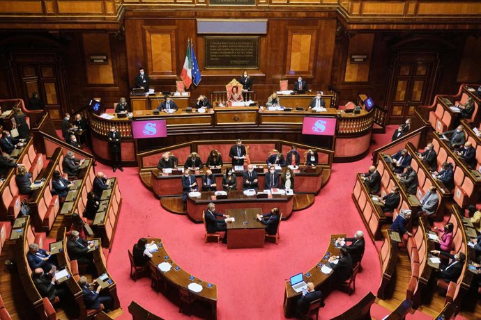 20 October 2021, Italy, Rome: Italian Prime Minister Mario Draghi (C) delivers an address at the Senate ahead of the upcoming European Council meeting. Photo: Mauro Scrobogna/LaPresse via ZUMA Press/dpa