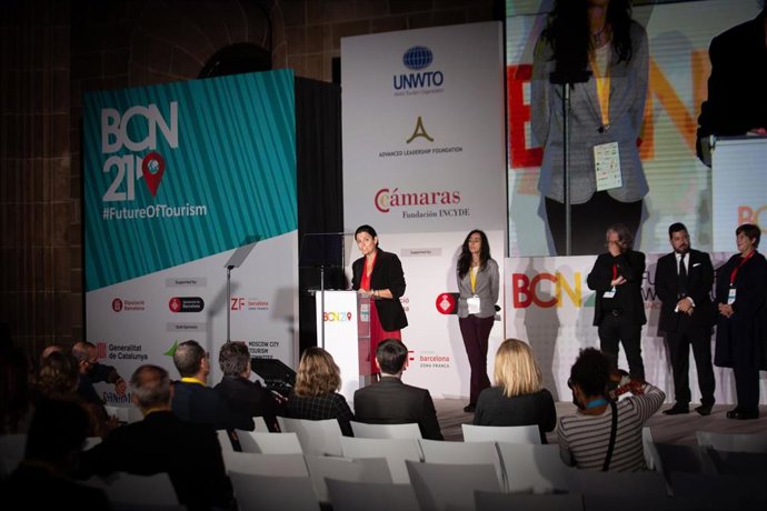Domnech, Roca, Marcé, Brown y Urosevic en la clausura del Future of Tourism World Summit en Barcelona