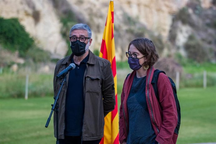 Los diputados de la CUP, Carles Riera, y Eullia Reguant. ARCHIVO.