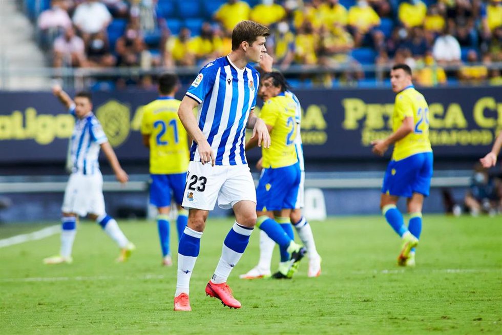 Archivo - Alexander Sorloth durante el partido entre el Cádiz y la Real Sociedad de LaLiga Santander 2021-2022