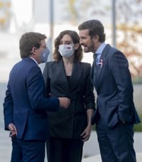 Nuevo episodio de tensión entre 'Génova' y el equipo de Ayuso ante la Junta Directiva del PP madrileño del viernes